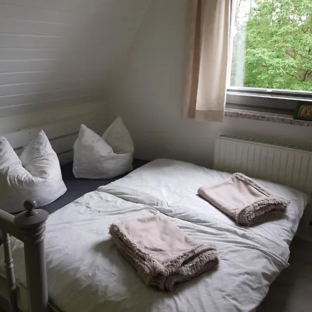 Gemuetliches In Seenaehe Feriehus